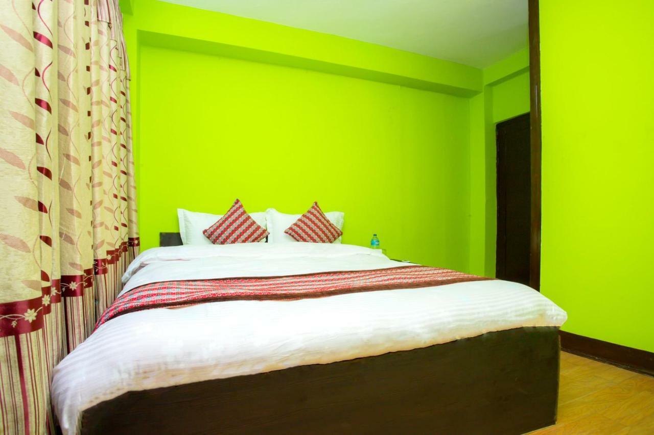 Hotel Ktm Kathmandu Esterno foto